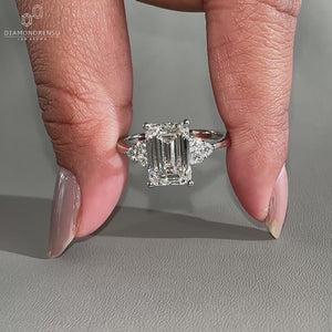 3.00 CT Emerald Cut Lab Grown Diamond Engagement Ring, I/VS IGI Certified Diamond Ring