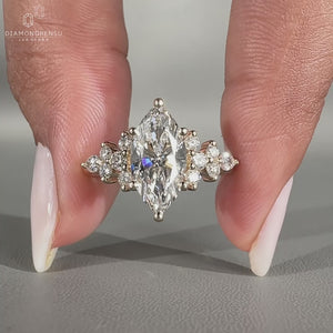 Marquise Diamond Ring in yellow gold muse setting.
