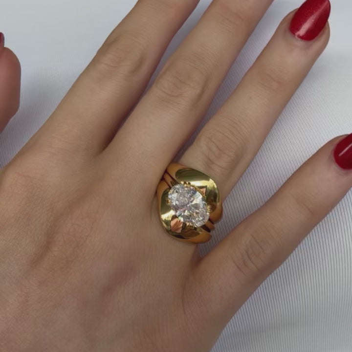 Oval Lab-Grown Diamond East-West Hidden Halo Ring 3 CT