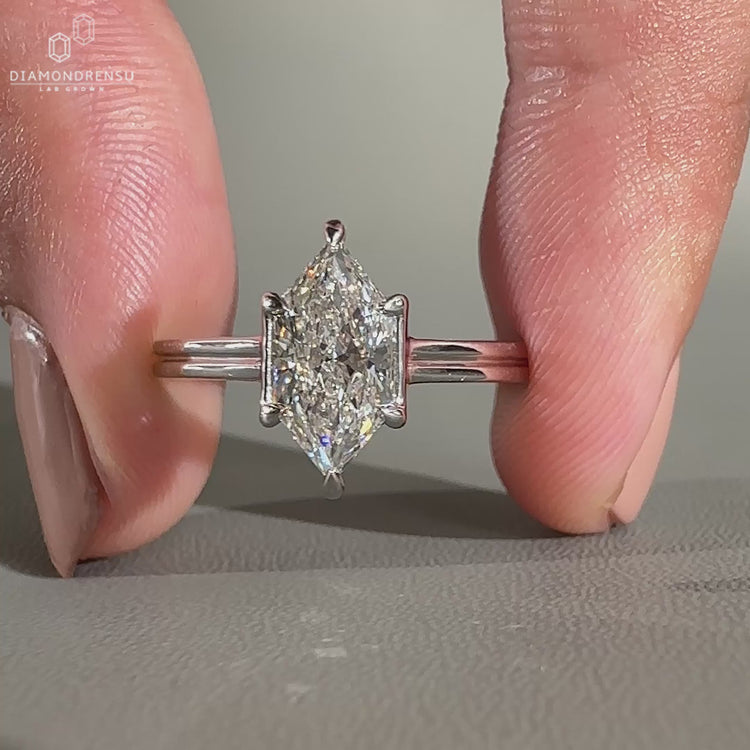 solitaire engagement ring in white gold diamond ring style.
