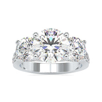 Round diamond engagement ring with a stunning 2 carat center stone.
