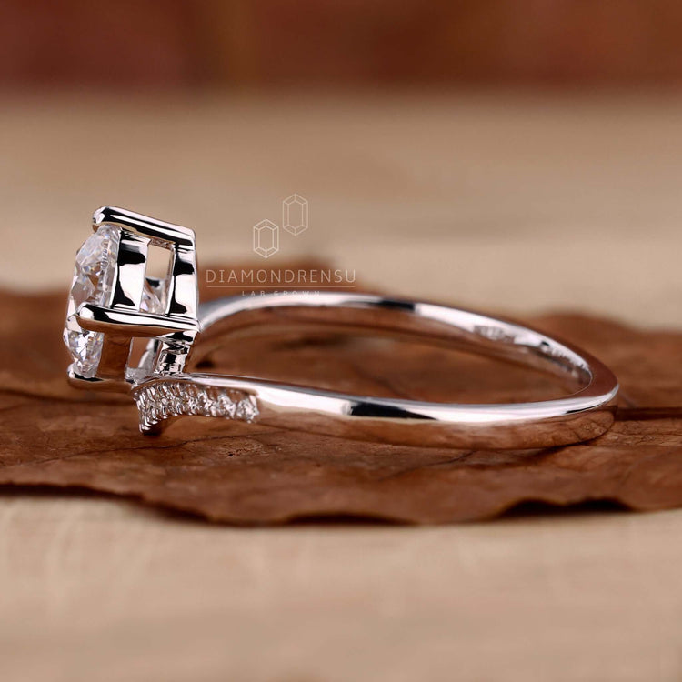 diamond ring for her