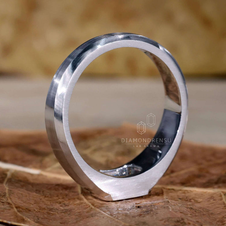 Emerald Cut Lab-Grown Diamond Bezel Setting Men's Ring 1 - 2 CT