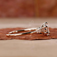 round cut lab grown diamond ring