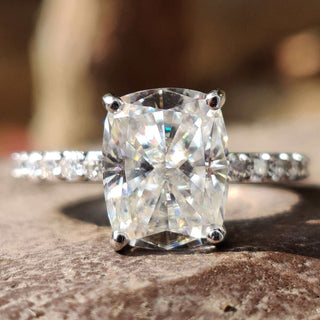 moissanite vs diamond - diamondrensu