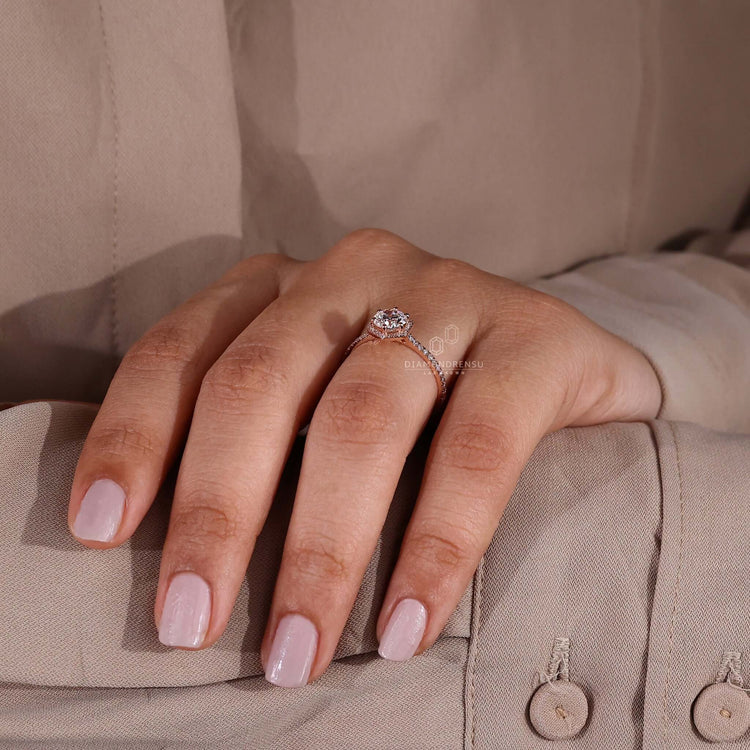 round lab grown diamond engagement ring