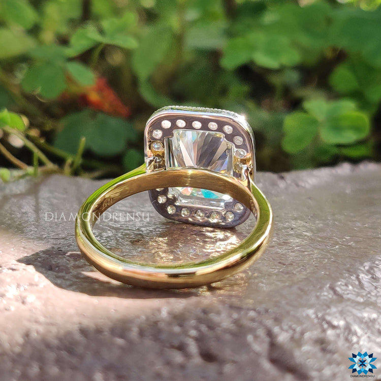 vintage moissanite engagement ring - diamondrensu