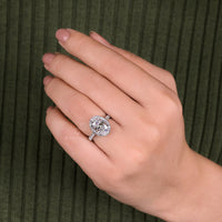 Oval Lab-Grown Diamond Halo Ring 2.5 CT
