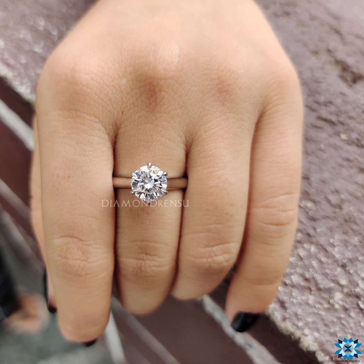 customized engagement ring