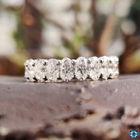 oval moissanite band