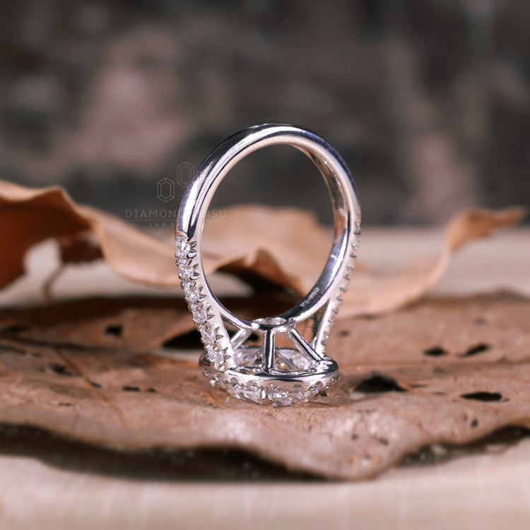 Oval Lab-Grown Diamond Halo Ring 2.5 CT
