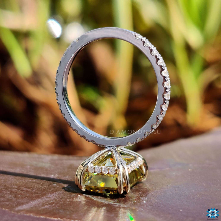 2 tone engagement ring blends modern and classic.
