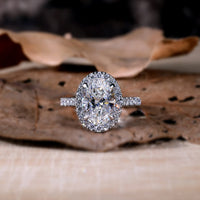 Oval Lab-Grown Diamond Halo Ring 2.5 CT